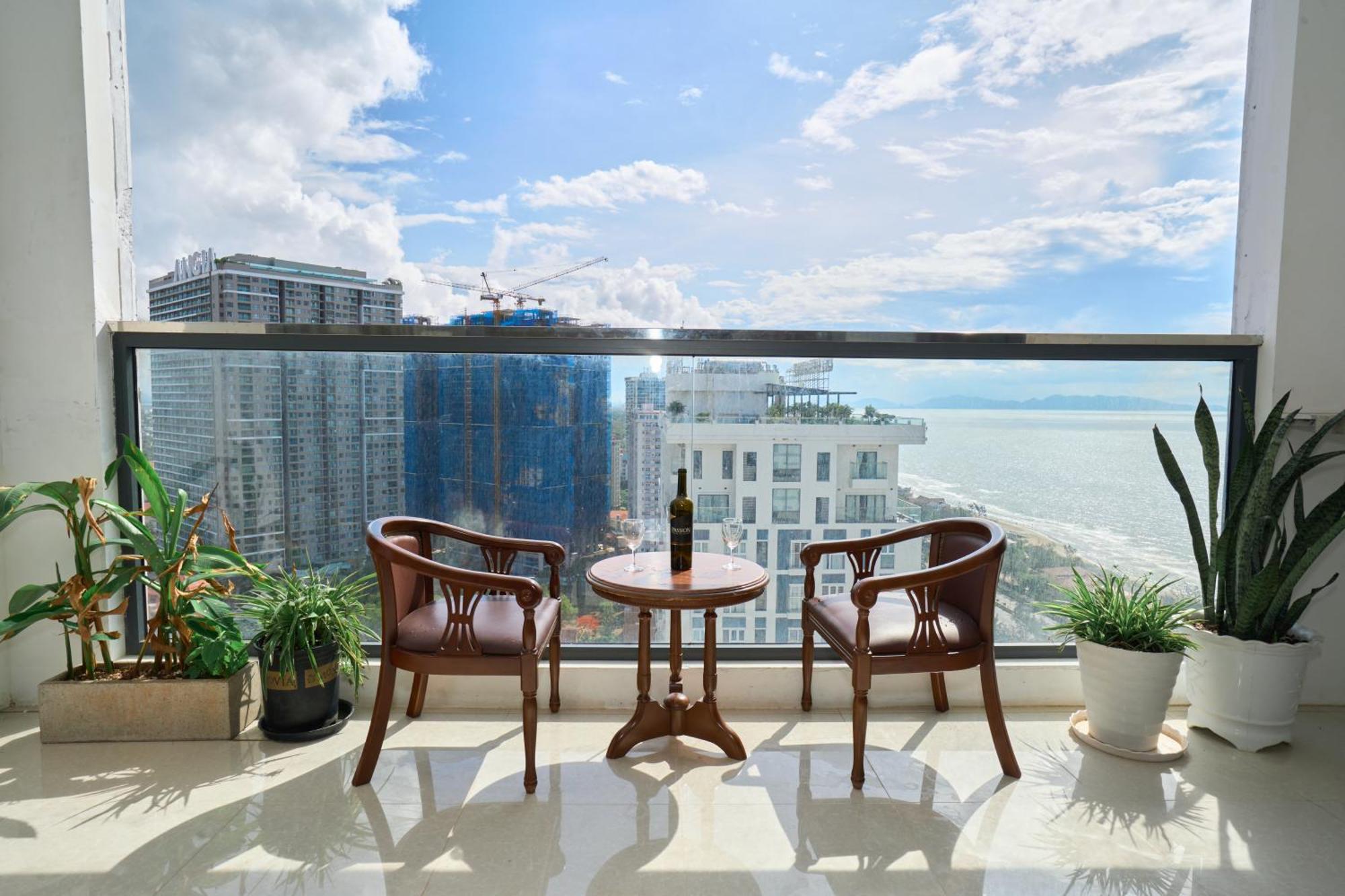 Lägenhet på 130 m² i Thang Tam, med 2 sovrum och 2 badrum  Vung Tau Exteriör bild